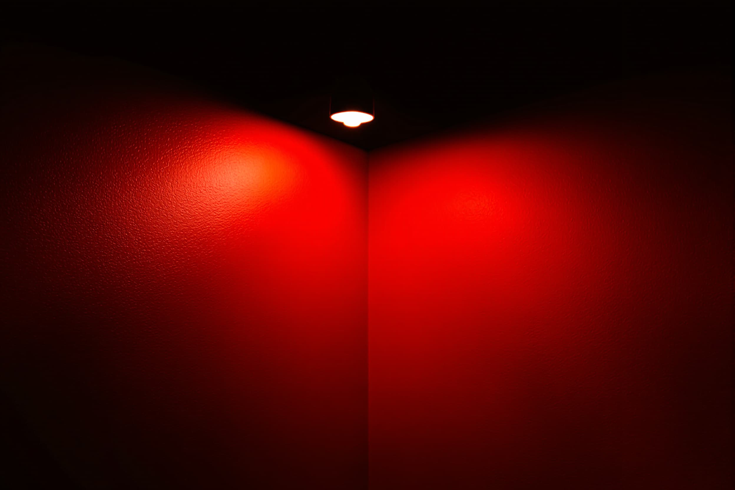 Dramatic Corner Lighting Fixture