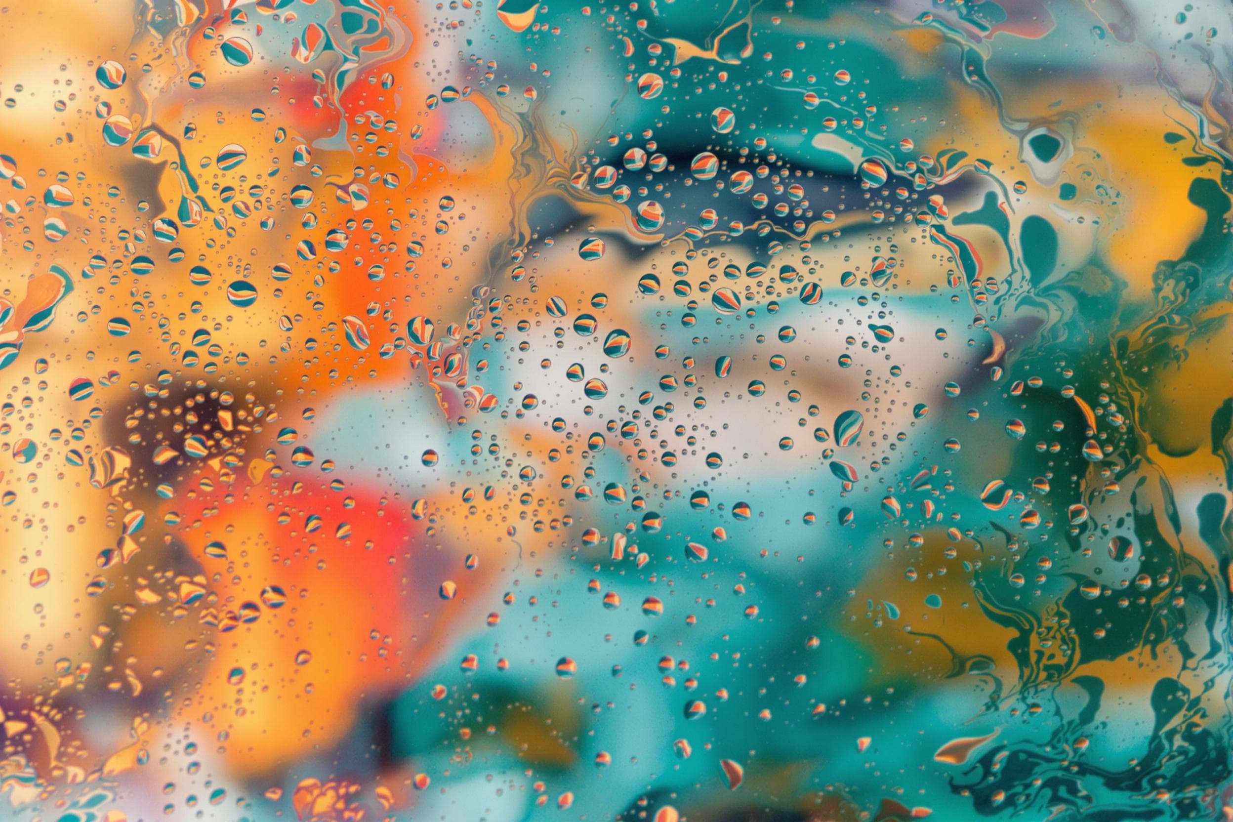 Dynamic Abstract Water Droplets