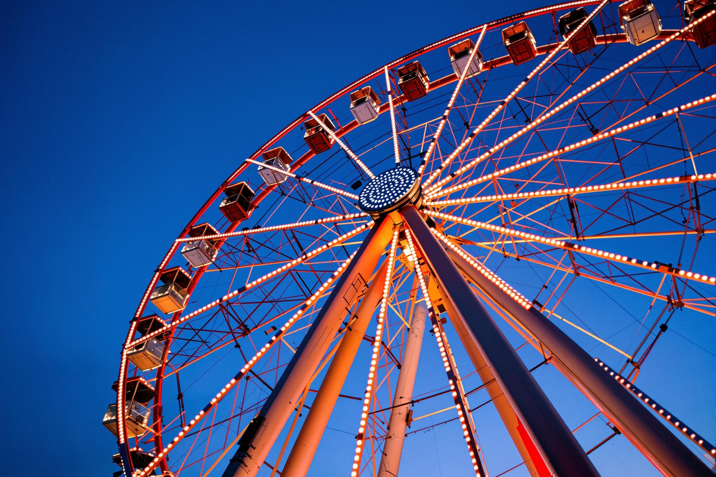 Vibrant Ferris Wheel at Twilight