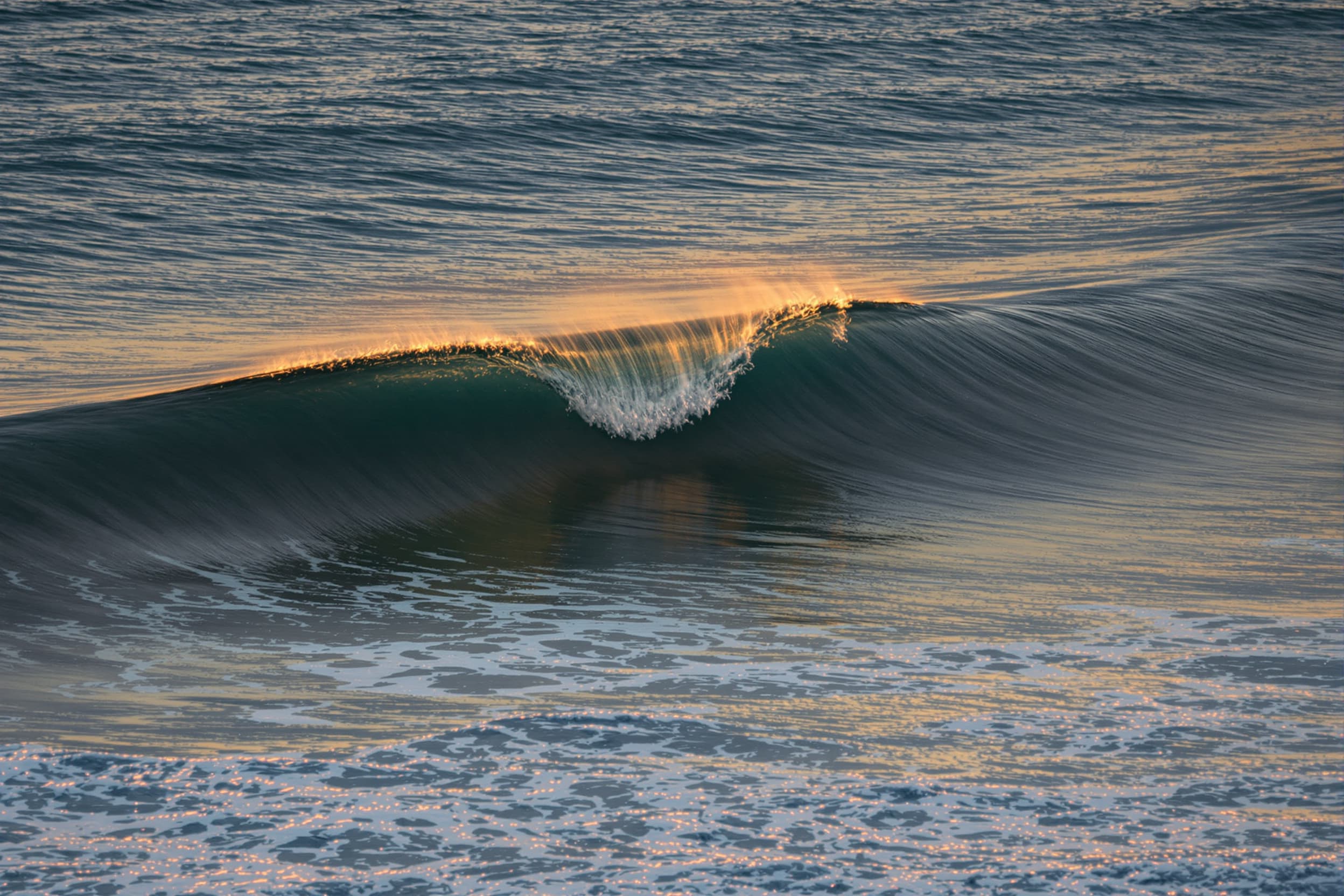 Golden Wave Serenity